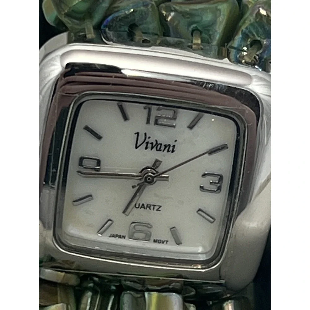 Vivani Women's Quartz Wristwatch‎ Green Shell Beaded Band Silver Tone Case